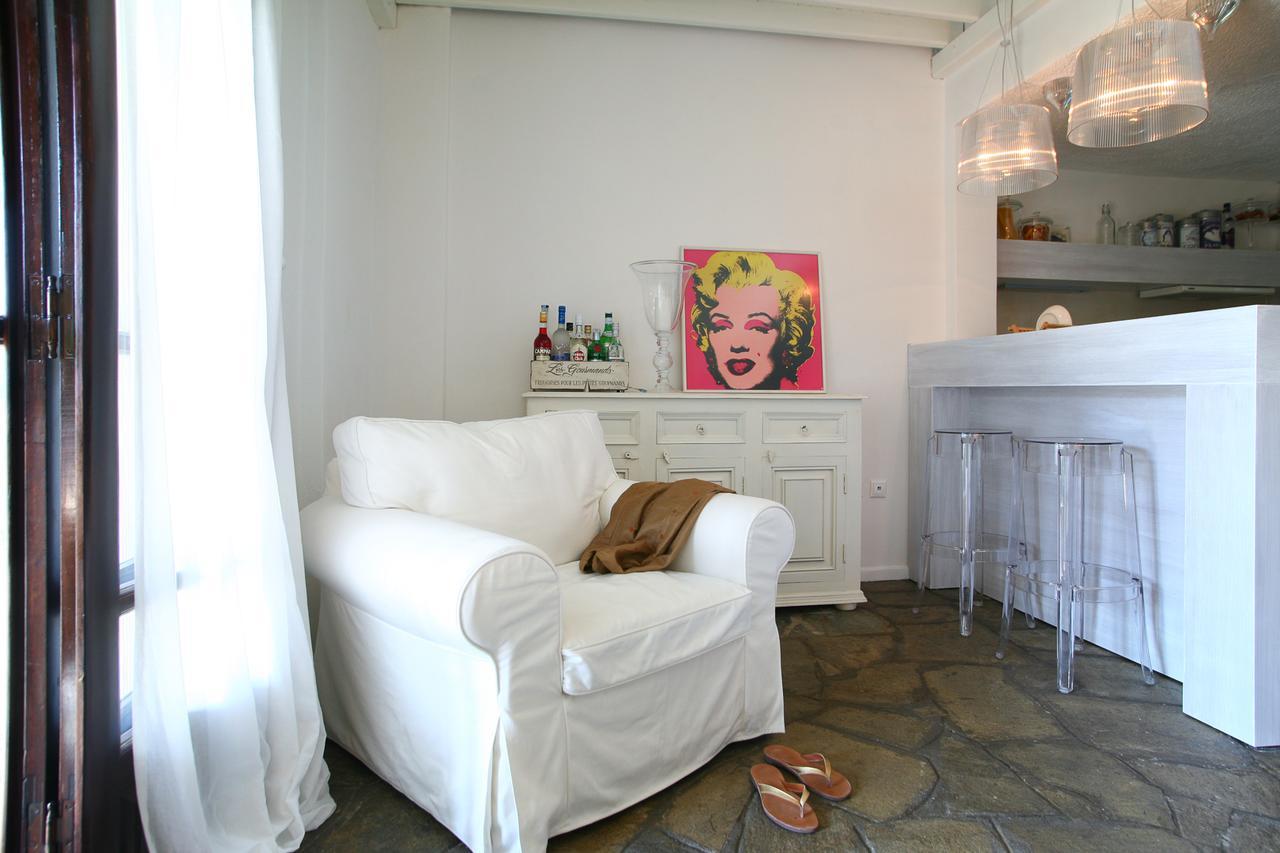#luxlikehome - The Seascape Skala Fourkas